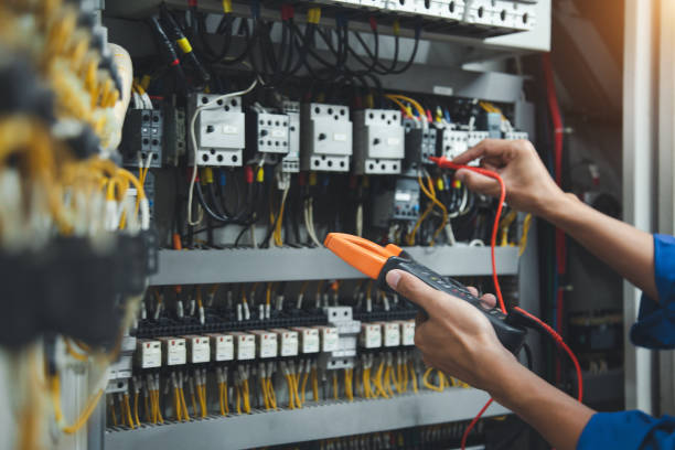 Best Circuit Breaker Repair  in West Clarkston Highland, WA
